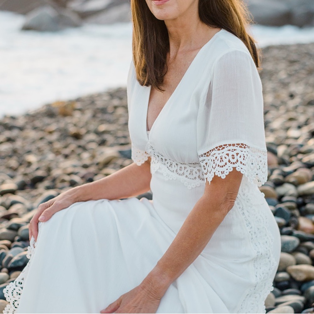 Lulu's White Lace Maxi Dress - Picture 7 of 11